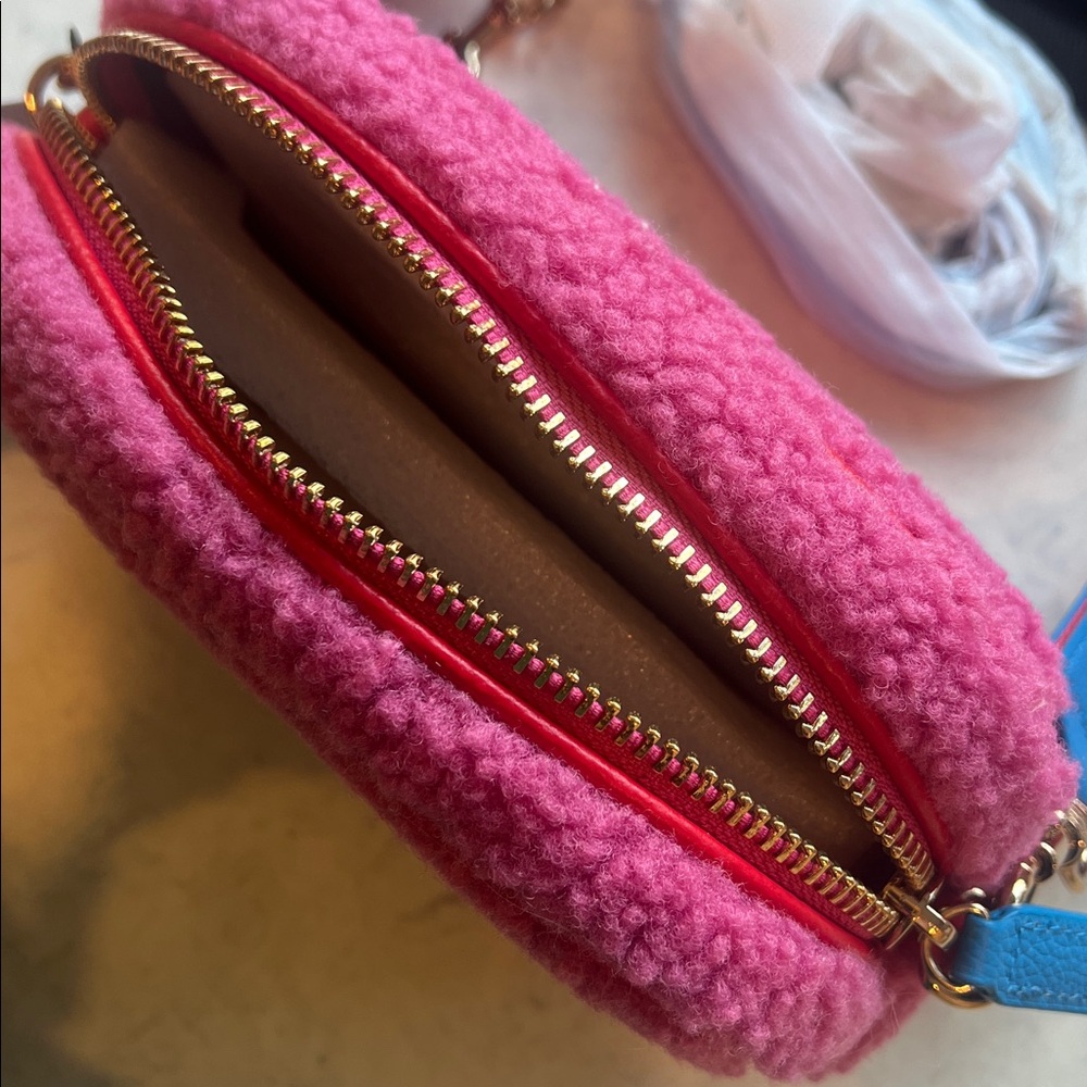 NWT Kurt Geiger London Chiswick Faux Shearling Camer Crossbody Bag pink - Picture 10 of 13